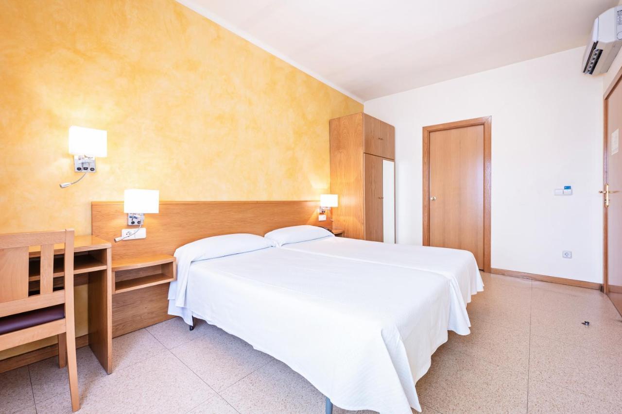 Hotel La Perla Olot Dış mekan fotoğraf